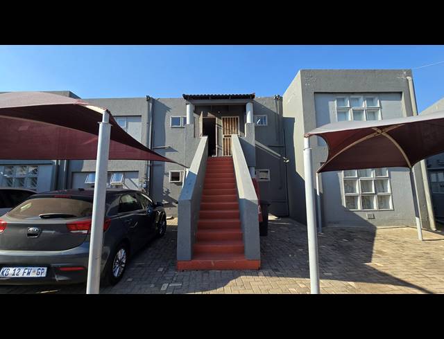 2 BEDROOM SECTIONAL TITLE FOR SALE IN MULBARTON